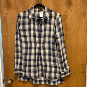 399. Blu Pepper Navy and Cream Plaid Button-Up Blouse